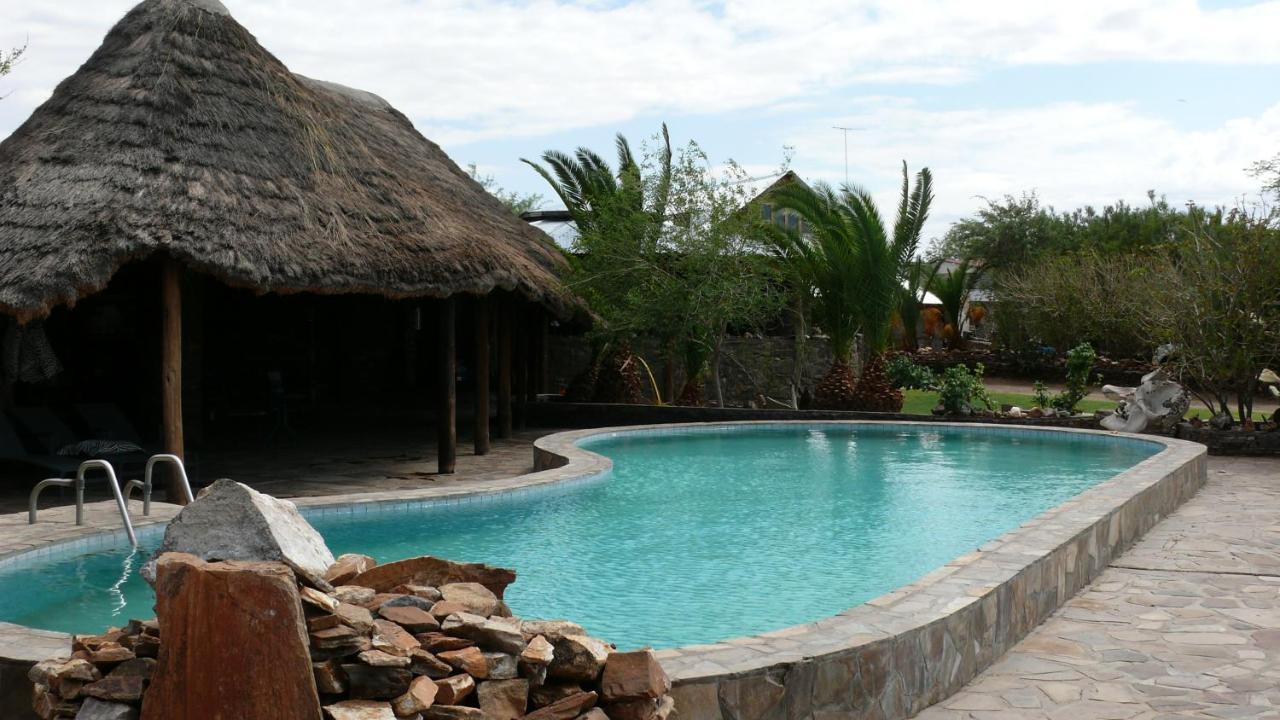 Rooiklip Camp Flintstone Apartment Bagian luar foto